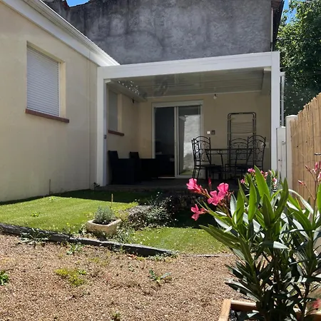 Maison Neuve Avec Jardin, Pergola, Wifi, Clim Pour 4 Personnes *