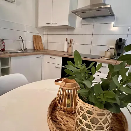 Casa de Férias Maison Neuve Avec Jardin, Pergola, Wifi, Clim Pour 4 Personnes *
